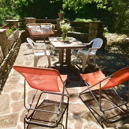 La Bruyere * Brousse-le-Chateau
